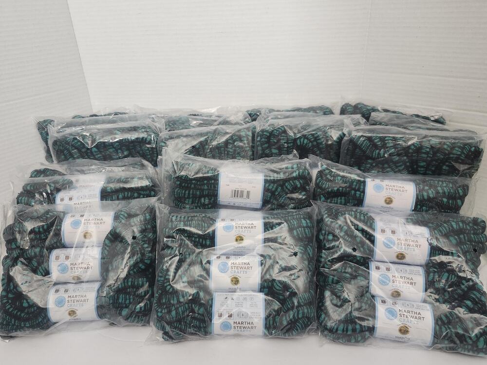 Lion Brand Martha Stewart Mambo Yarn Sea Turtle 573 Bulky Lot 60 Skeins